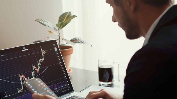 Quels sont les avantages à jouer au poker sur Winamax ?