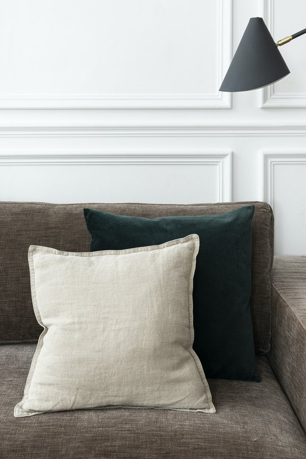 Astuces pour transformer votre salon avec des housses de canapé tendance